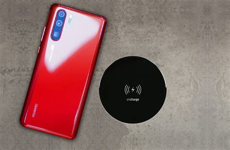 Huawei releases the new P30 pro with Qi.